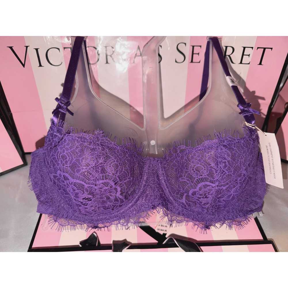Victoria's Secret Bra Dream Angels 34B Eyelace Lace Purple